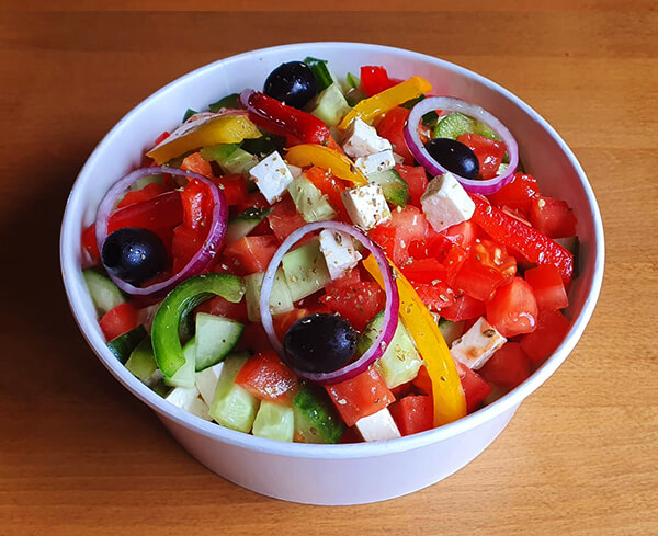 großer griechischer Salat